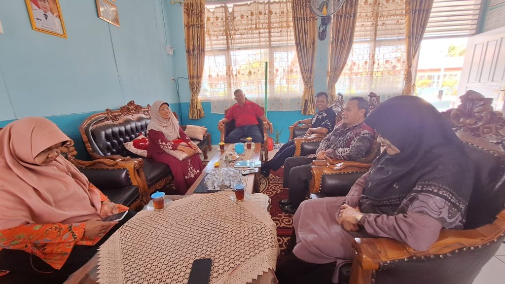 Sinergi Alumni dan Komite untuk Kemajuan MTsN 4 Tanah Datar